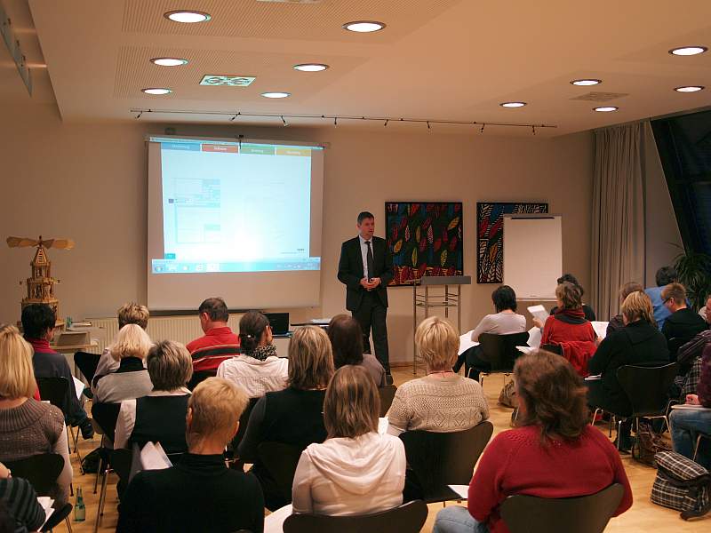 Referent Herr Soldanski beim ExpertenFORUM Heilmittelerbringer am 7. Dezember 2011 in Chemnitz